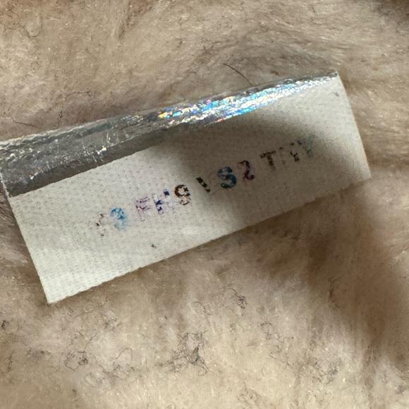 UGG Tasman Slippers - Picture 16 of 16